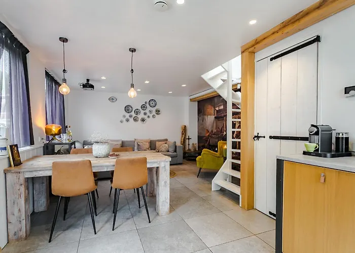 Luxury In Near Amsterdam 아파트 Ilpendam